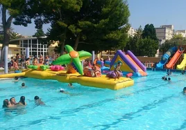 La piscina del Parque del Oeste de Valencia abrirá por la noche todos los viernes de verano