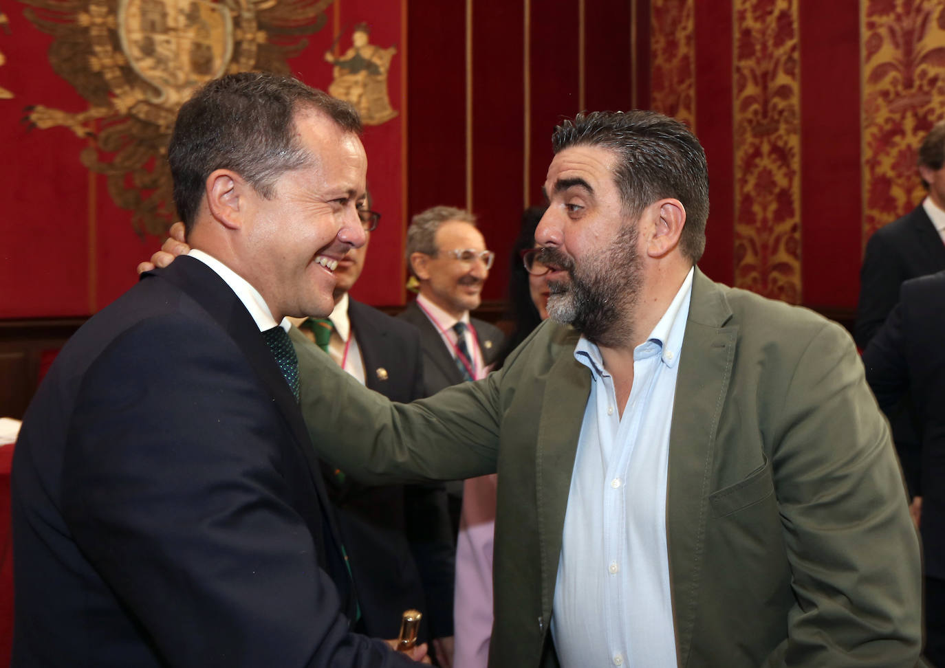 La toma de posesión de Carlos Velázquez como alcalde de Toledo, en imágenes