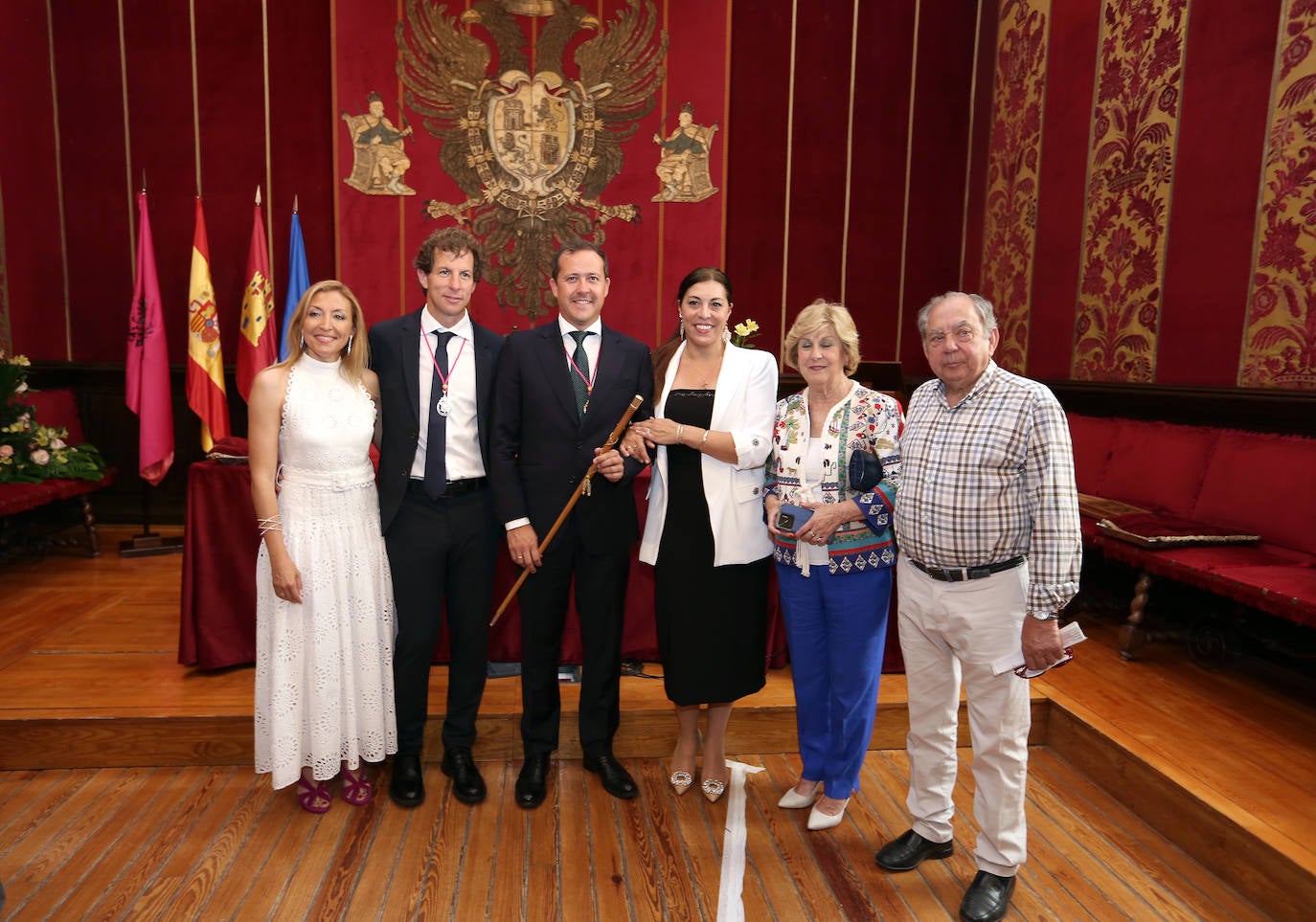 La toma de posesión de Carlos Velázquez como alcalde de Toledo, en imágenes