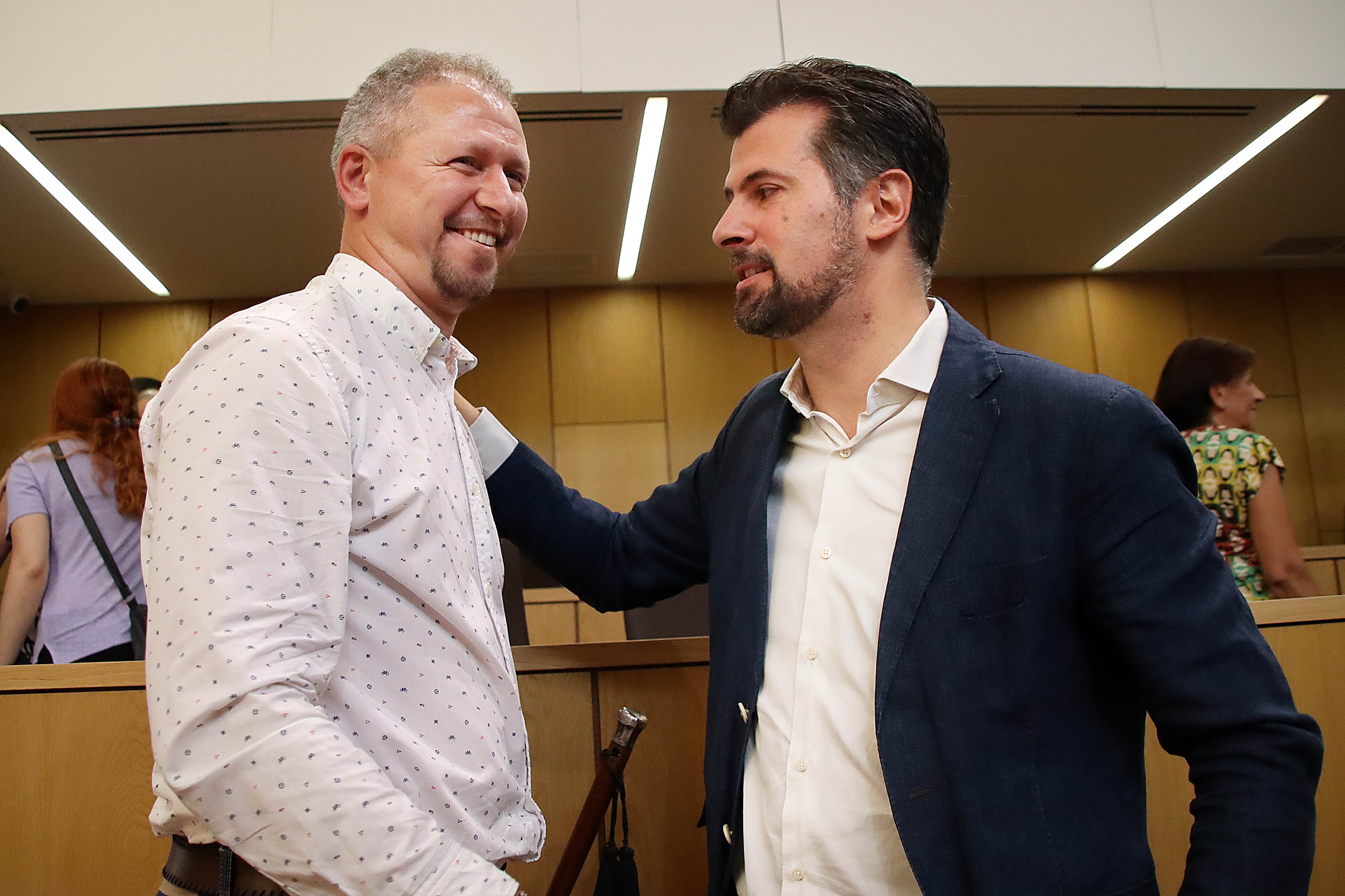 Luis Tudanca arropa al socialista Jorge Pérez, nuevo regidor de Villaquilambre (León) con el apoyo de UPL y Podemos