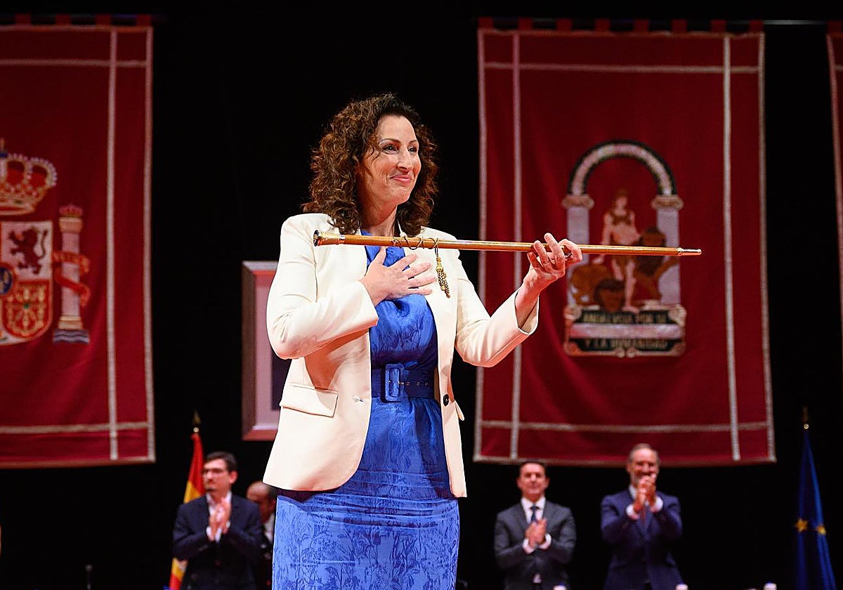 La popular María del Mar Vázquez toma posesión como alcaldesa de ...