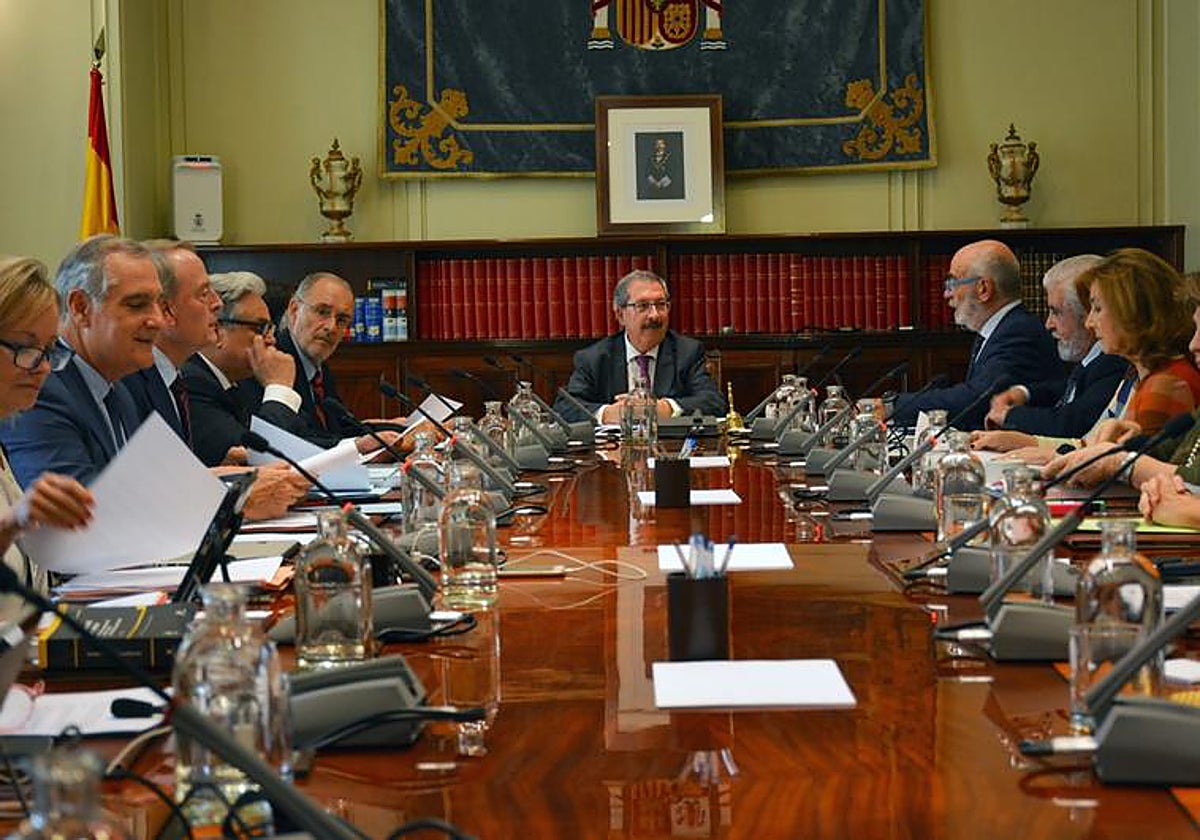 Reunión del CGPJ presidida por Rafael Mozo, que se jubila el 19 de julio