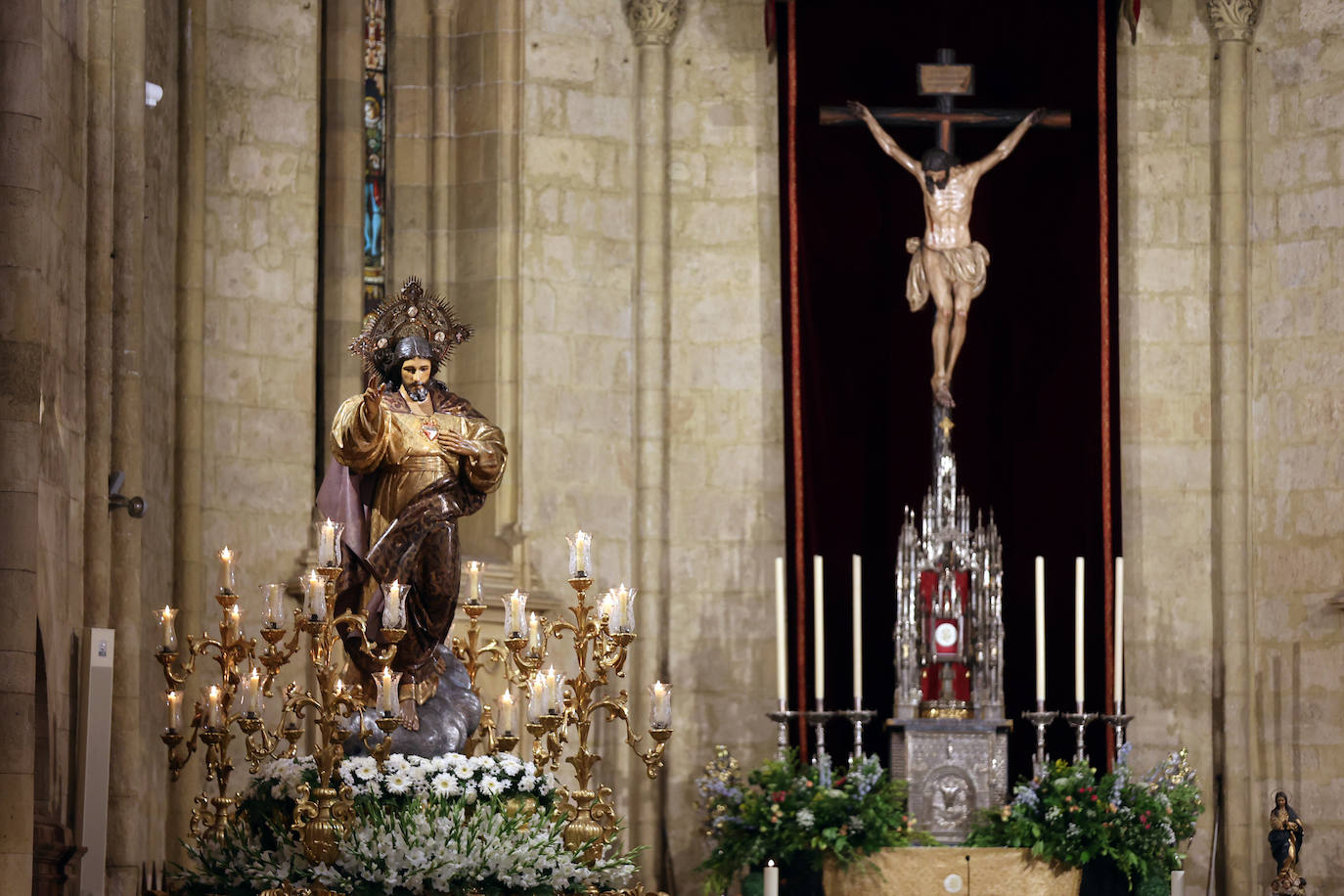 Las procesiones del Corpus del Císter y el Sagrado Corazón de Jesús en Córdoba, en imágenes