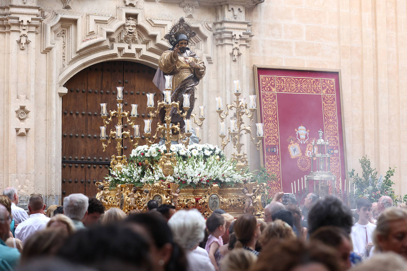 Las procesiones del Corpus del Císter y el Sagrado Corazón de Jesús en Córdoba, en imágenes
