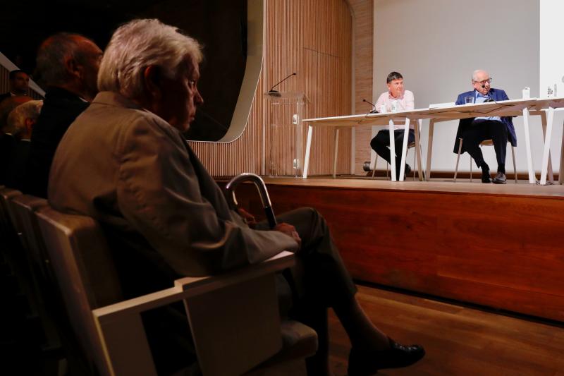 González y guerra han coincidido este martes en una presentación de un libro en Madrid