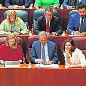 Ayuso anuncia un sistema para acortar las esperas: directo del médico de familia al especialista, y con las pruebas ya hechas