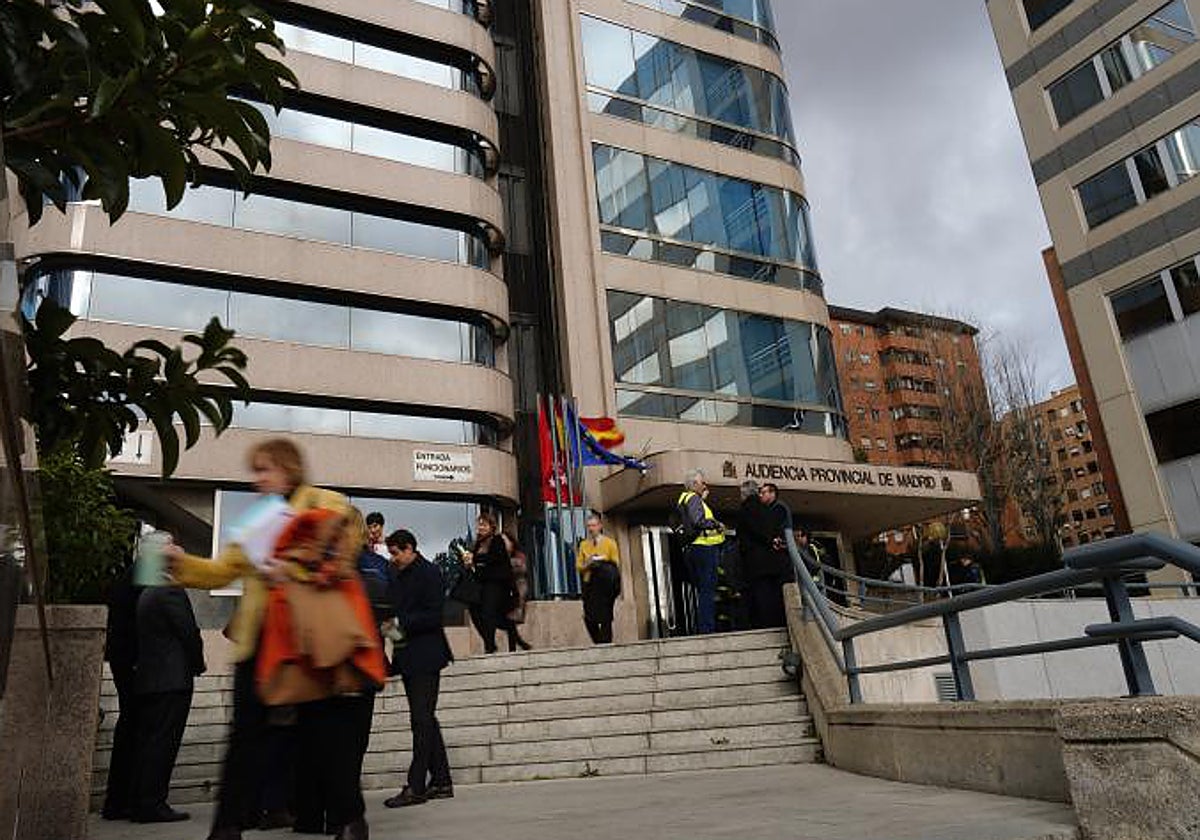 Vista exterior de la Audiencia Pronvincial de Madrid