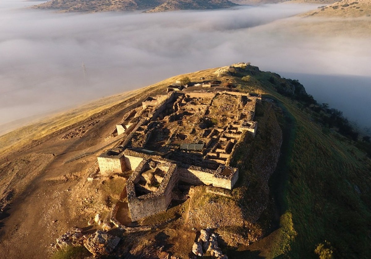 Excavación de la necrópolis ibérica de Alarcos, uno de los proyectos financiados por la Junta
