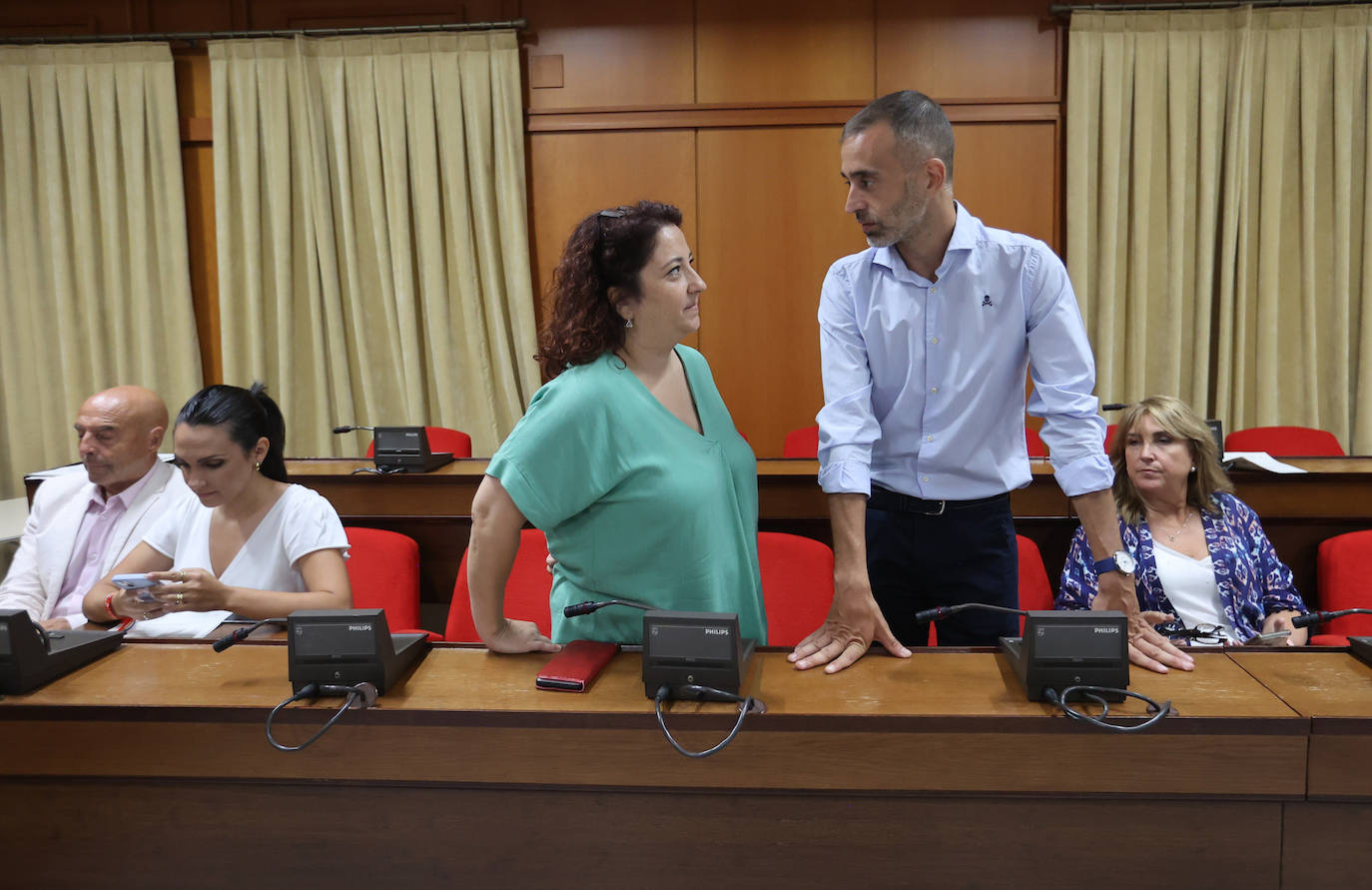 El primer Pleno del Ayuntamiento de Córdoba, en imágenes
