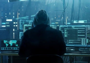 Robo masivo de datos y revelación de secretos