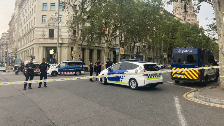 Segundo falso aviso de bomba en la estación de plaza Cataluña en 24 horas