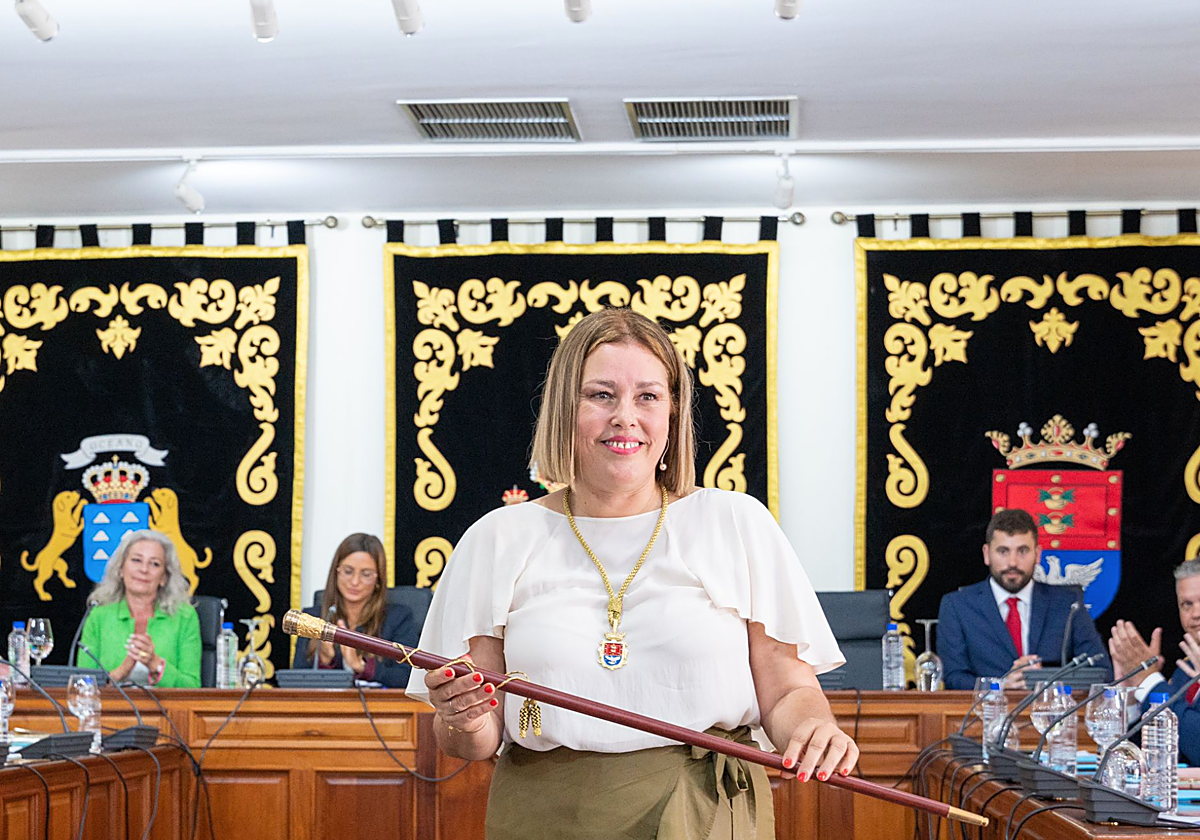 Astris Pérez en su toma de posesión como alcaldesa de Arrecife