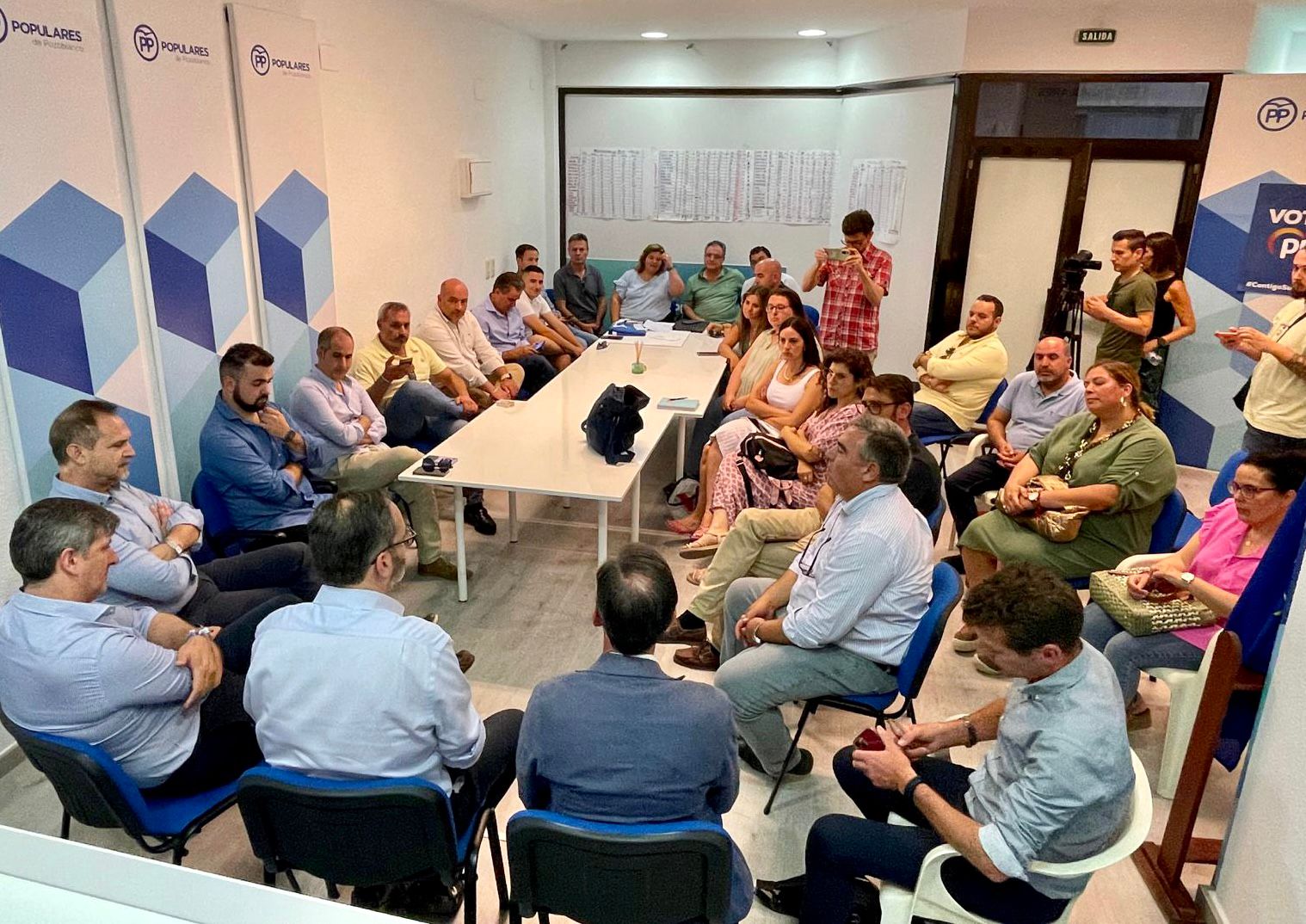 Cónclave de los bastones de mando del PP en el norte y otros dirigentes populares