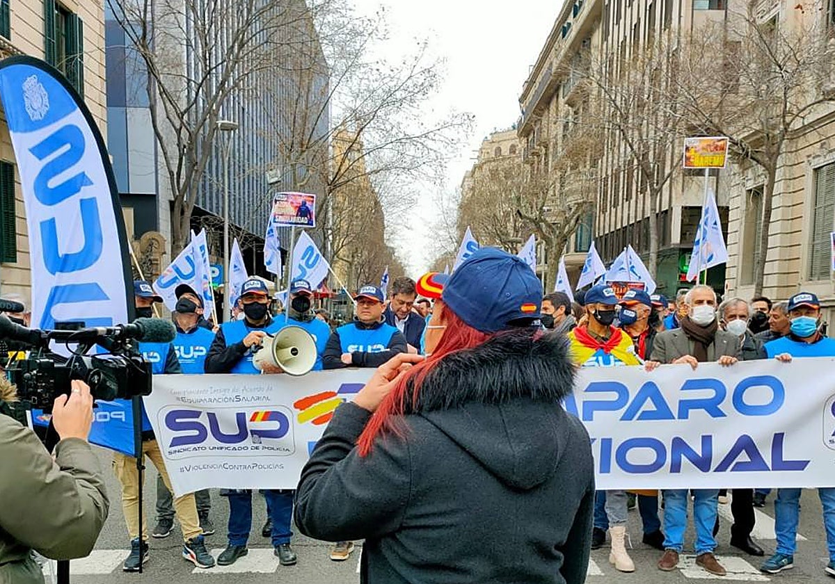Manifestación convocada por el SUP en Barcelona