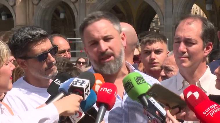 Abascal advierte de que sí van a exigir entrar en los gobiernos de Extremadura, Murcia y Aragón