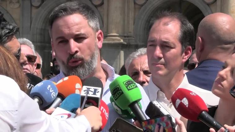 Abascal presume de la defensa del campo que hace Vox