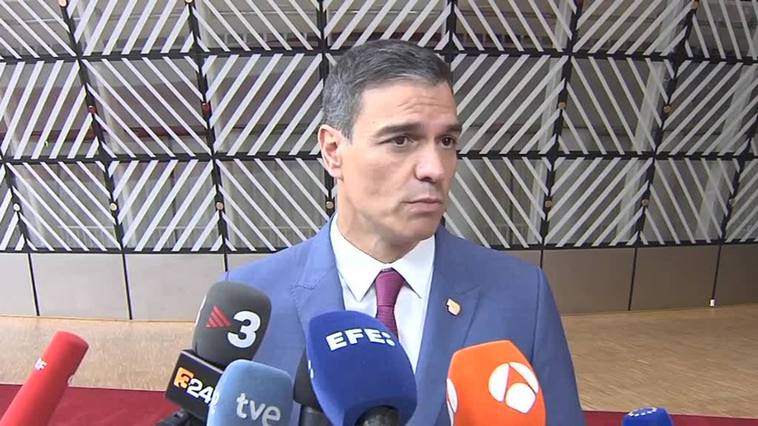 Sánchez: "Si la economía española va 'como una moto', lo sensato, es no derogar aquello que funciona"