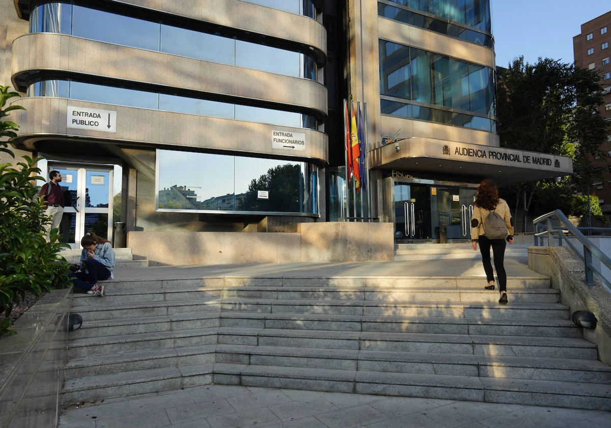 Un policía afronta 4 años de cárcel por una presunta agresión a una  embarazada en Carabanchel