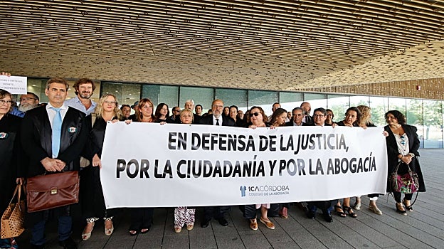 Concentración de abogados y procuradores en la Ciudad de la Justicia