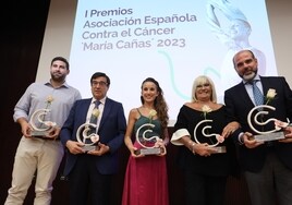 Fotos: Emotiva entrega de premios de la Asociación de Lucha contra el Cáncer de Córdoba
