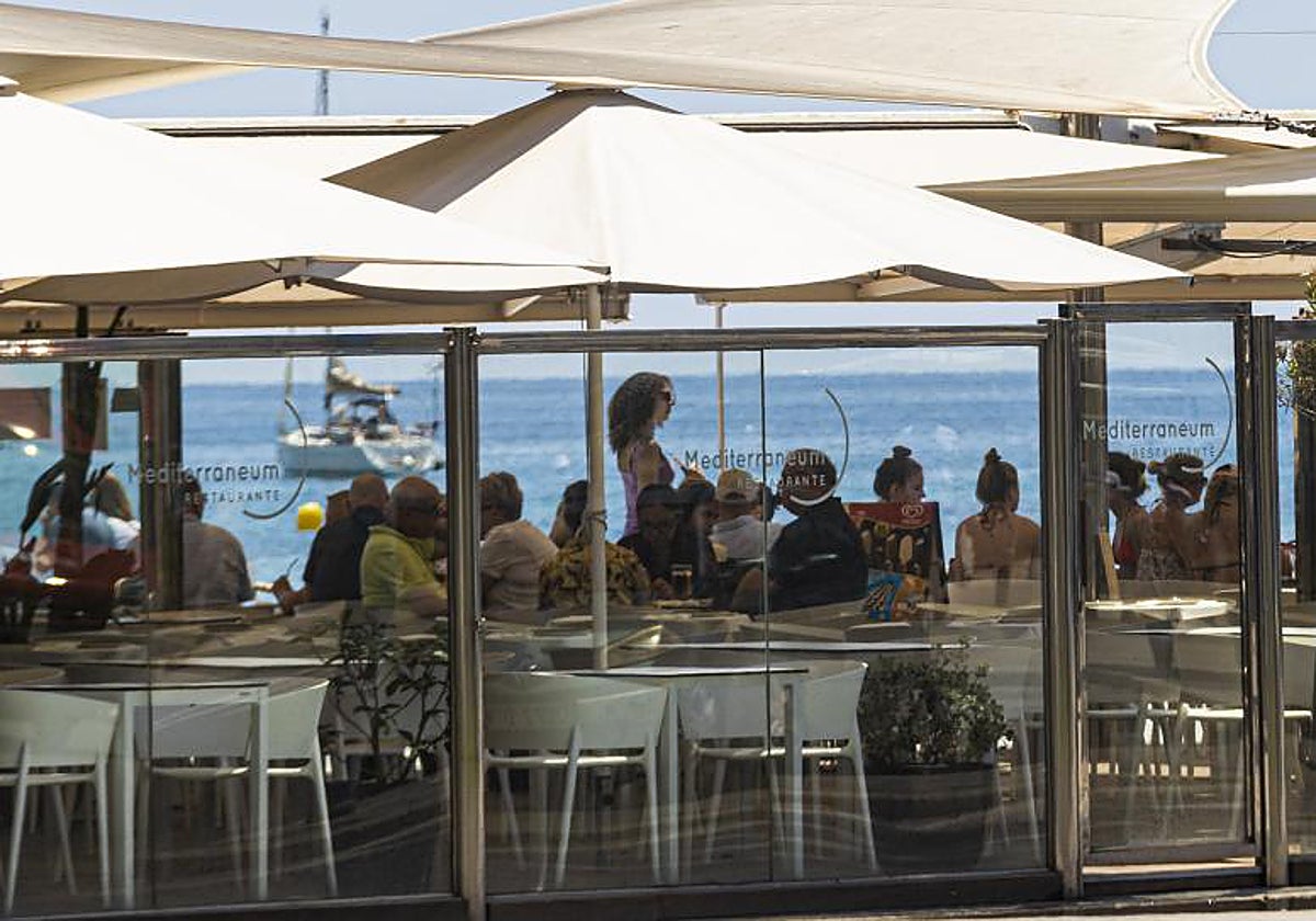 Imagen de archivo de la terraza de un restaurante