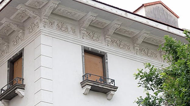 Molduras en el palacete de Villanueva, 18