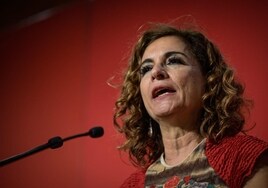 Montero (PSOE) apela al voto de votantes «moderados» de PP que rechazan unos pactos con Vox que sólo traen «retrocesos»