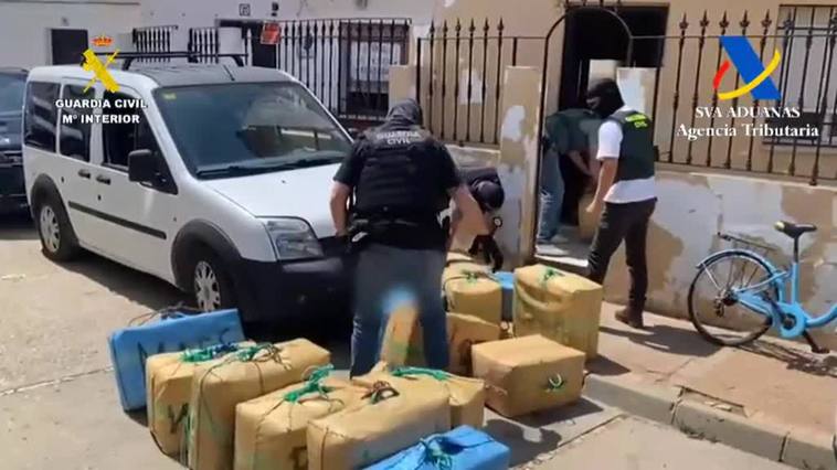 Desarticulada una organización criminal dedicada al tráfico de hachís por vía marítima en Huelva