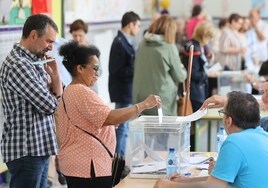 Elecciones 23J: El Ayuntamiento de Córdoba alquila 70 aparatos de aire frío para el calor en los colegios electorales
