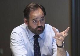 Núñez critica que los consejeros de Hacienda y Sanidad sigan al frente del nuevo Gobierno de Castilla-La Mancha