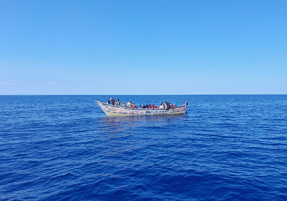 Un cayuco en una imagen de archivo
