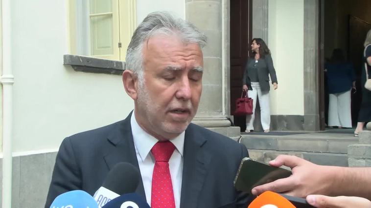 Torres se queda en la oposición para ayudar "a mejorar" Canarias