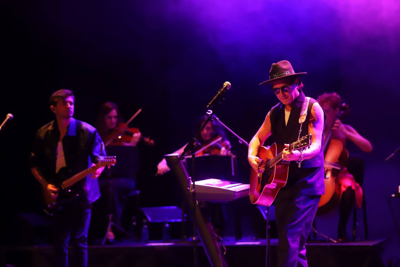 Coti llena el Gran Teatro con sus grandes temas y la fusión en su música