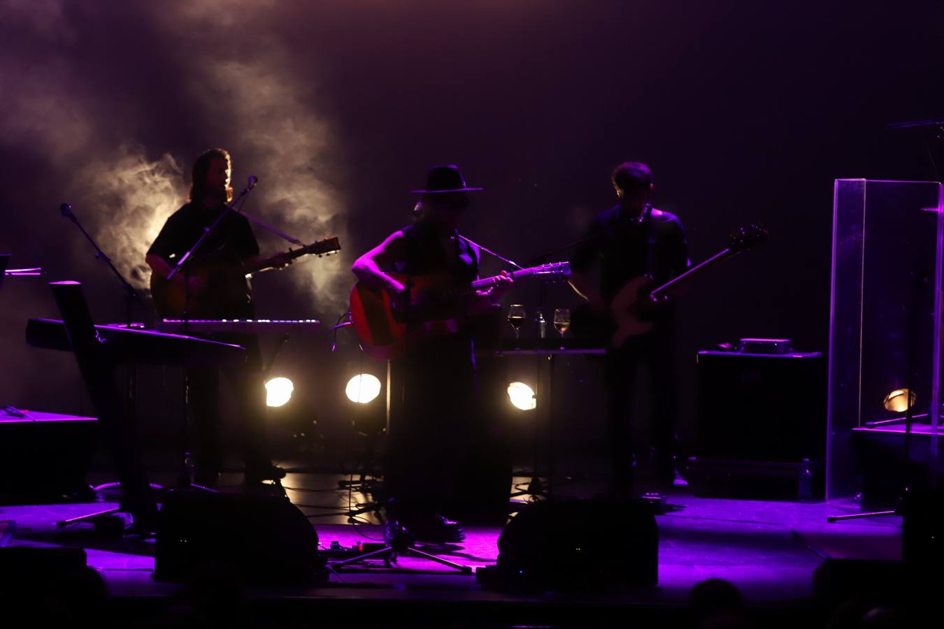 Coti llena el Gran Teatro con sus grandes temas y la fusión en su música