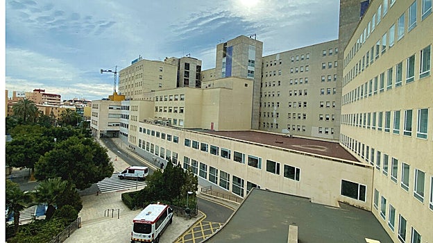 Imagen del Hospital General de Alicante, donde Maje ha sido traslada a una de las habitaciones para presos de la novena planta