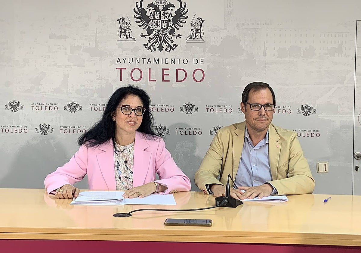 María Soledad Illescas y Daniel Morcillo en rueda de prensa
