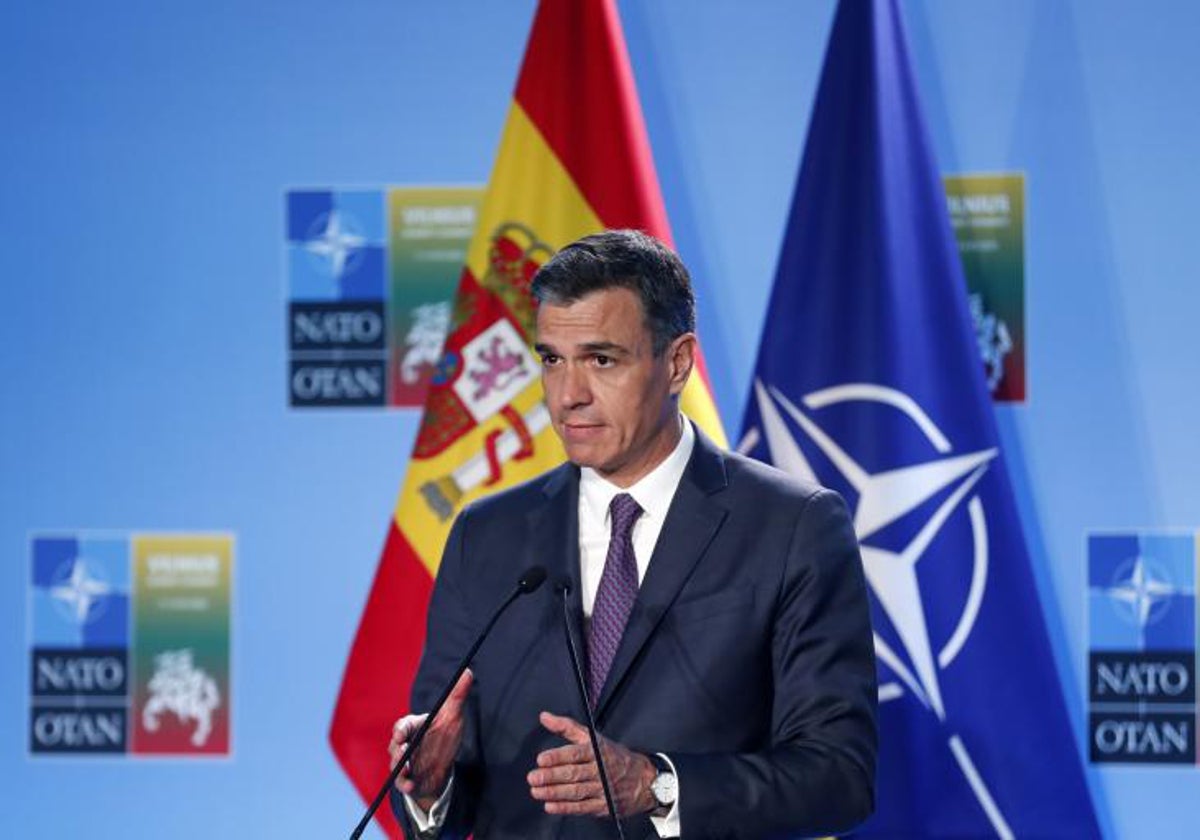 El presidente del Gobierno y candidato del PSOE, Pedro Sánchez, durante la conferencia de la OTAN ayer en Vilna
