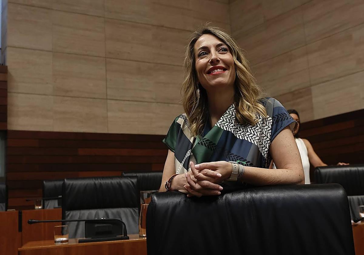 María Guardiola, antes de ser investida como presidenta de Extremadura