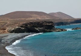 Muere un hombre de 70 años tras ahogarse en la Playa Los Laguitos (Canarias)