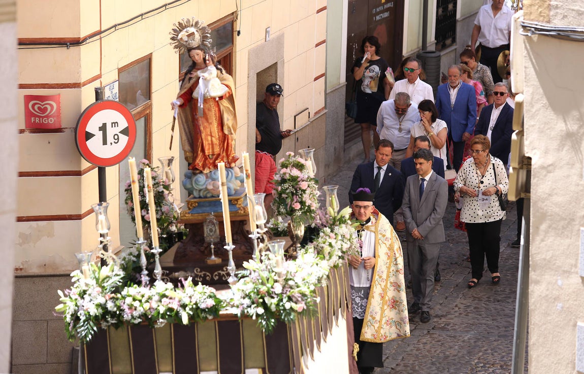 La Virgen del Carmen recorre las calles de Toledo