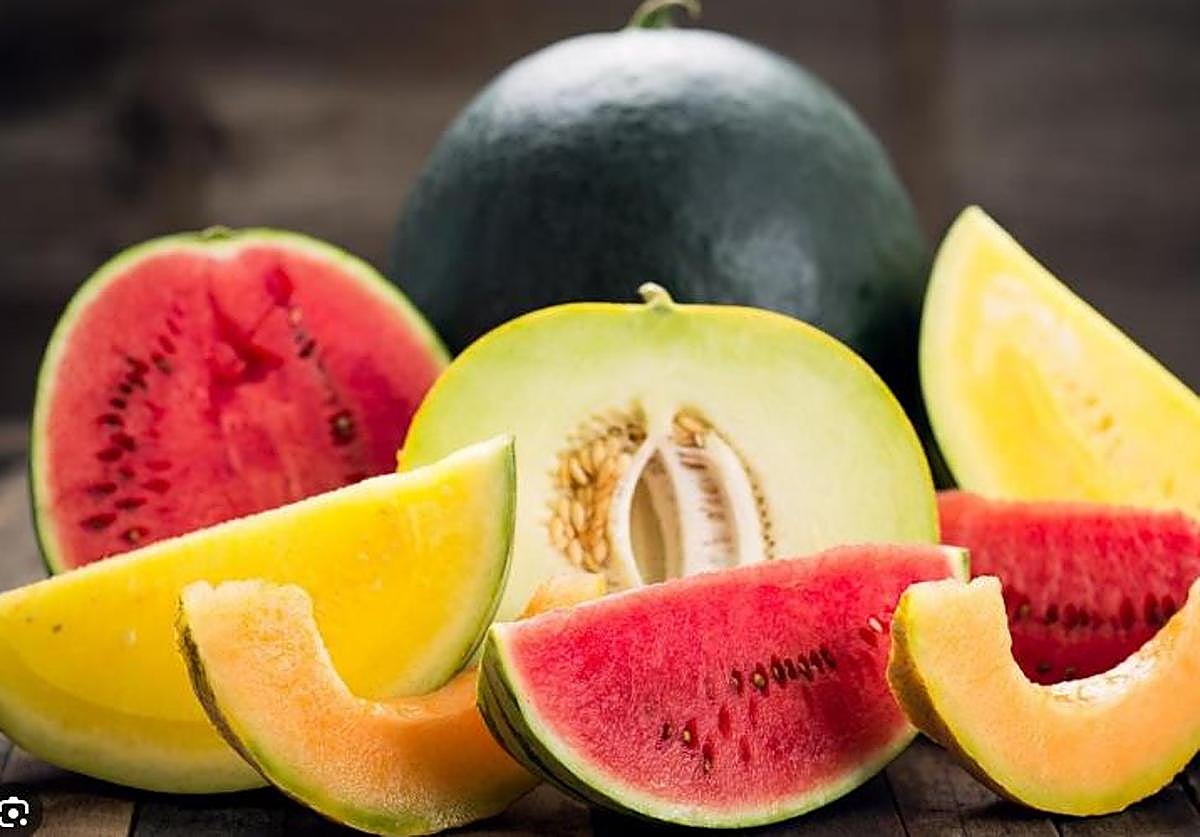 Imagen de archivo de melones y sandías