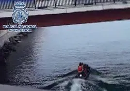 La Guardia Civil manda 18 agentes de élite a Ceuta para combatir el tráfico de personas y droga en motos de agua