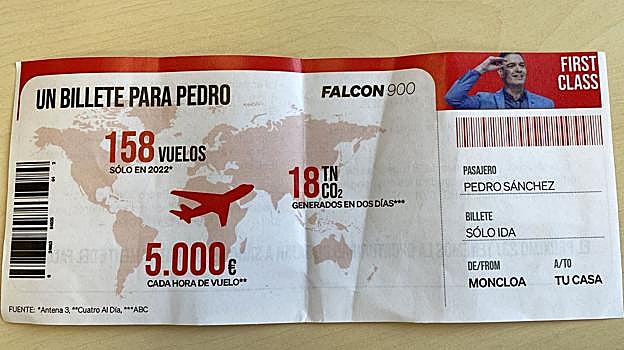Tarjeta de embarque falsa repartida en la cabina del Falcon del PP en Madrid