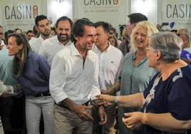 Rajoy y Aznar hacen campaña por Feijóo en Tarancón y Albacete