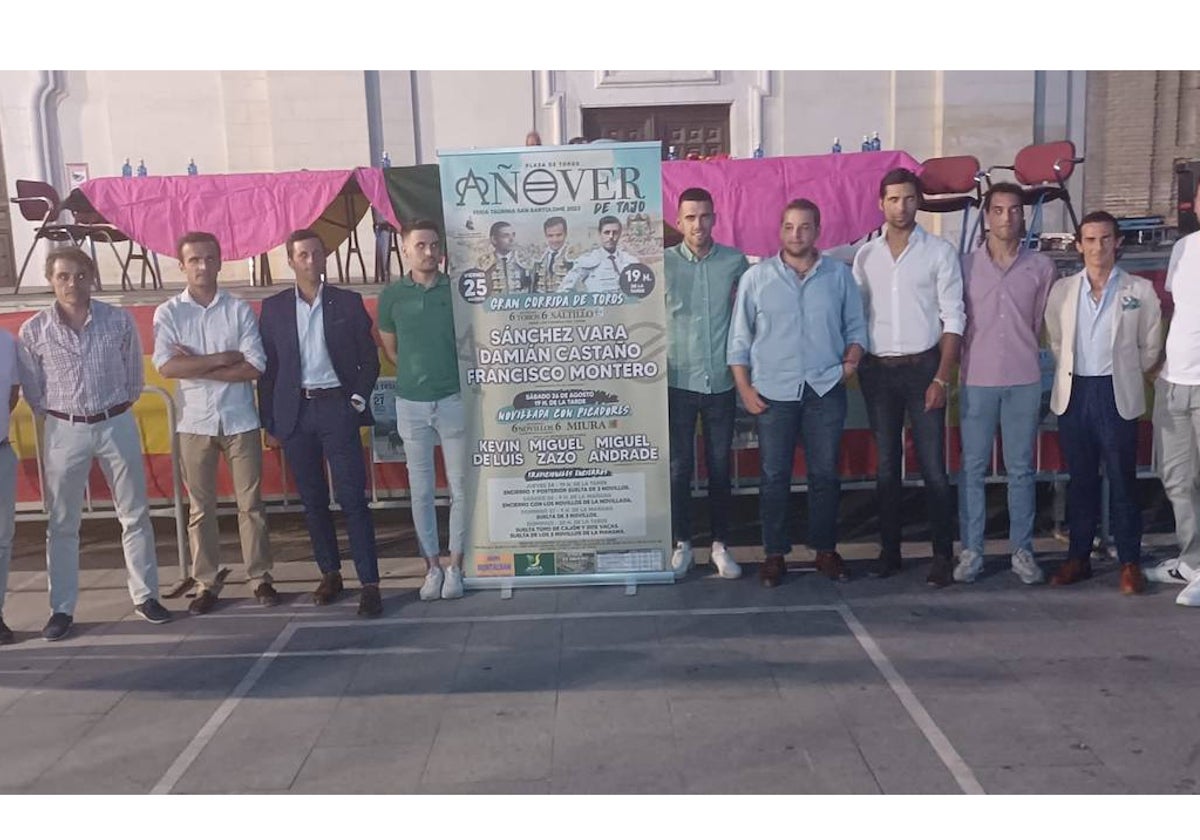 La presentación del cartel con los festejos taurinos de la feria de San Bartolomé contó con gran parte de los protagonistas