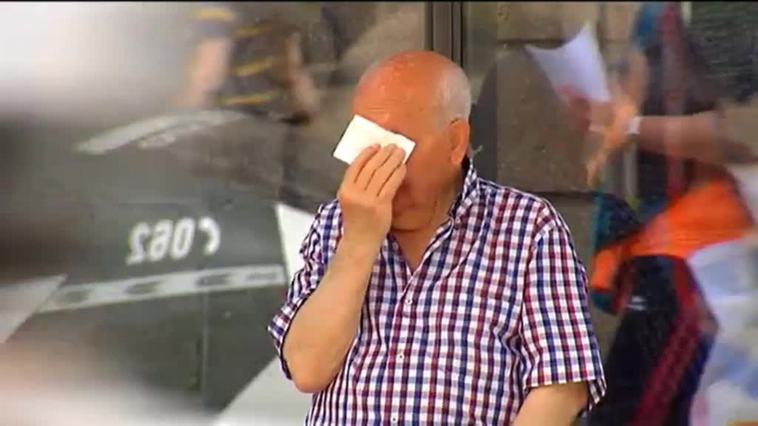Una marquesina inteligente contra el calor rebaja 20º la temperatura