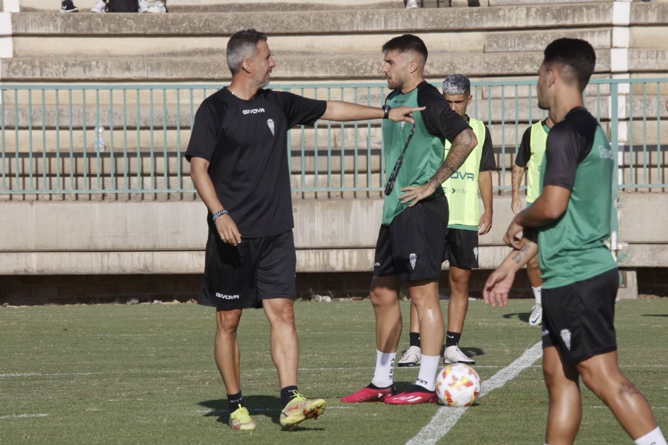 El Córdoba CF - Córdoba B, en imágenes