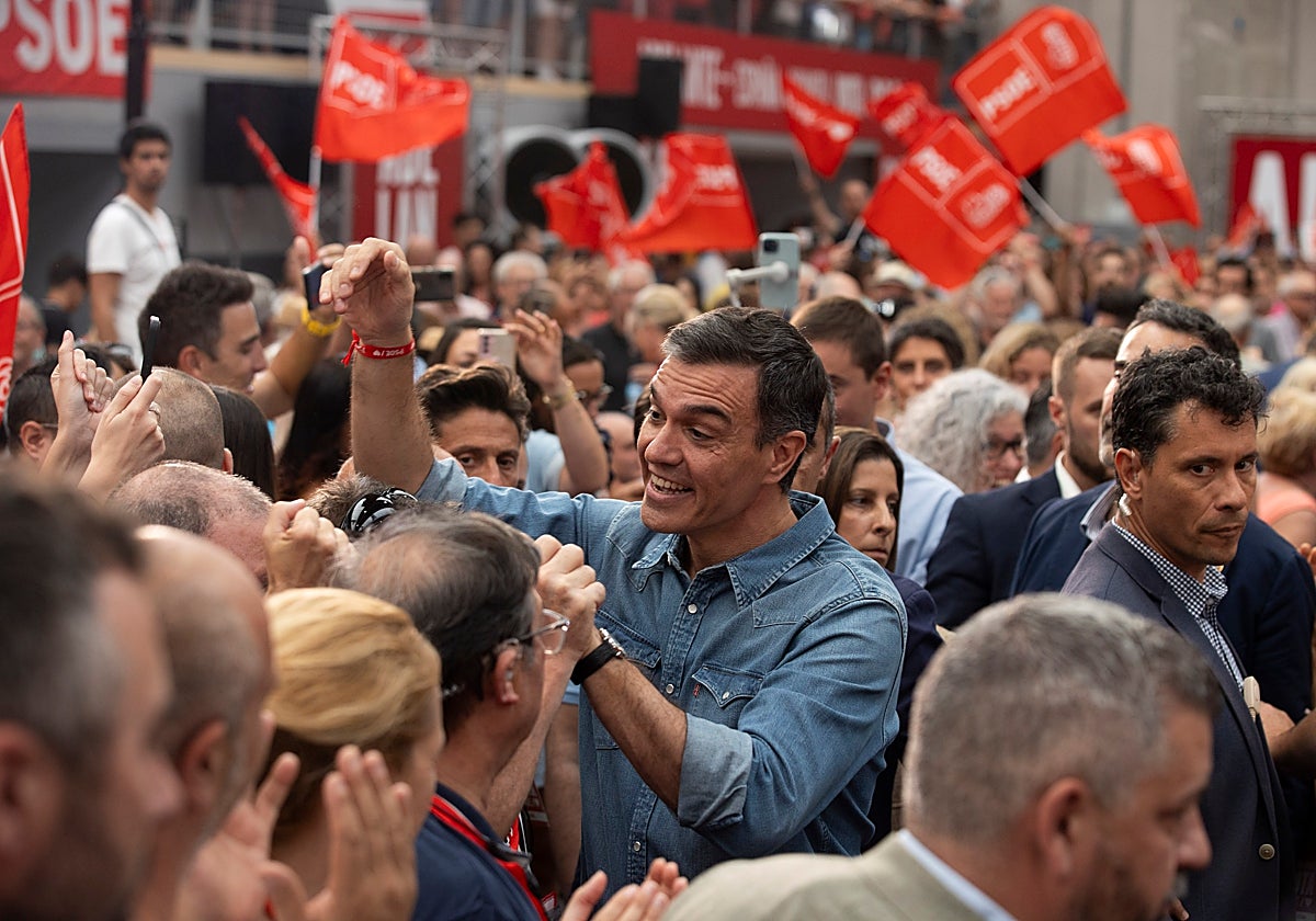 Pedro Sánchez, en el mitin de cierre de campaña, este viernes en Getafe