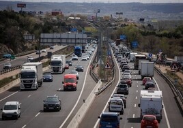 Tráfico activa dispositivo de retorno por el 23J: habilitará carriles reversibles de acceso a grandes ciudades y habrá más Guardia Civil