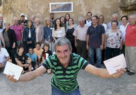 Villarroya supera el tiempo del 28M y vuelve a batir su propio récord al votar en 26 segundos en las elecciones del 23J